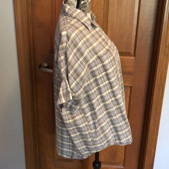 Madewell button-down, light tan and gray plaid, boxy, short-sleeve Courier shirt - Picture 4 of 11